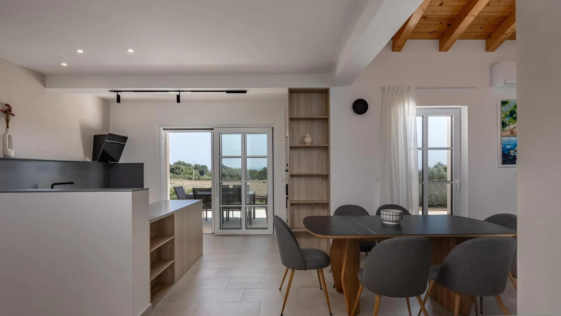 Villa Marijan Valtura 0*,
